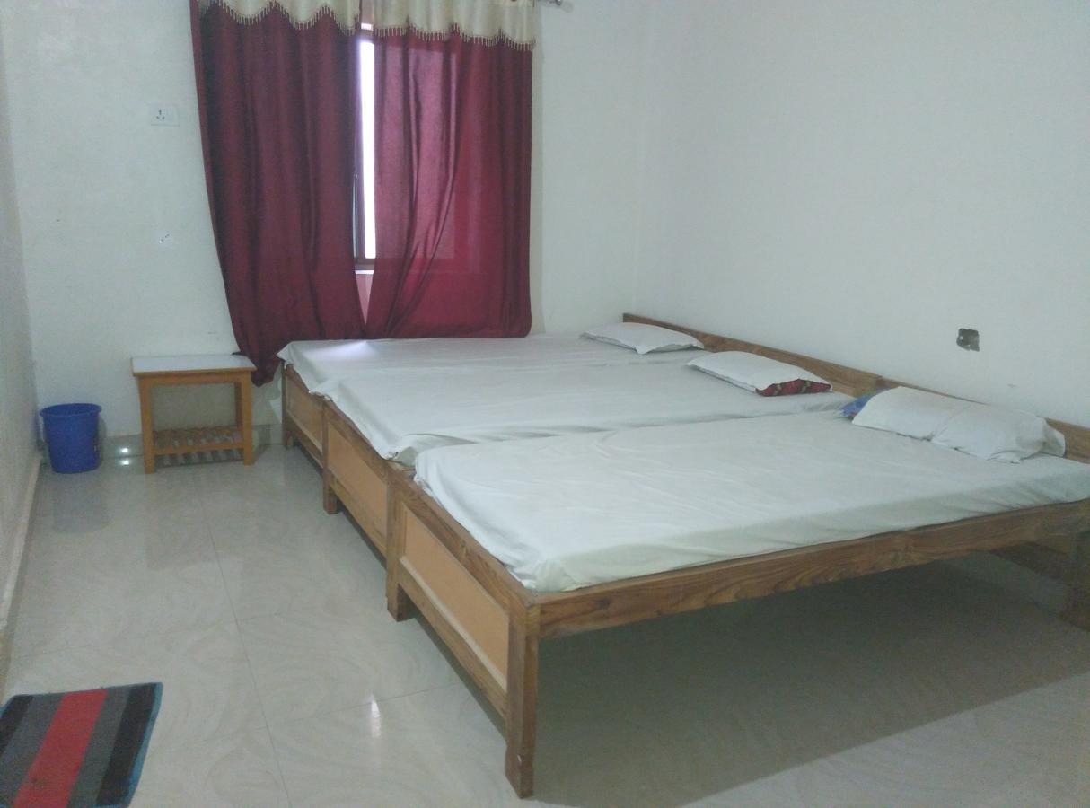 Middle Way Home Stay Bodh Gaya Extérieur photo